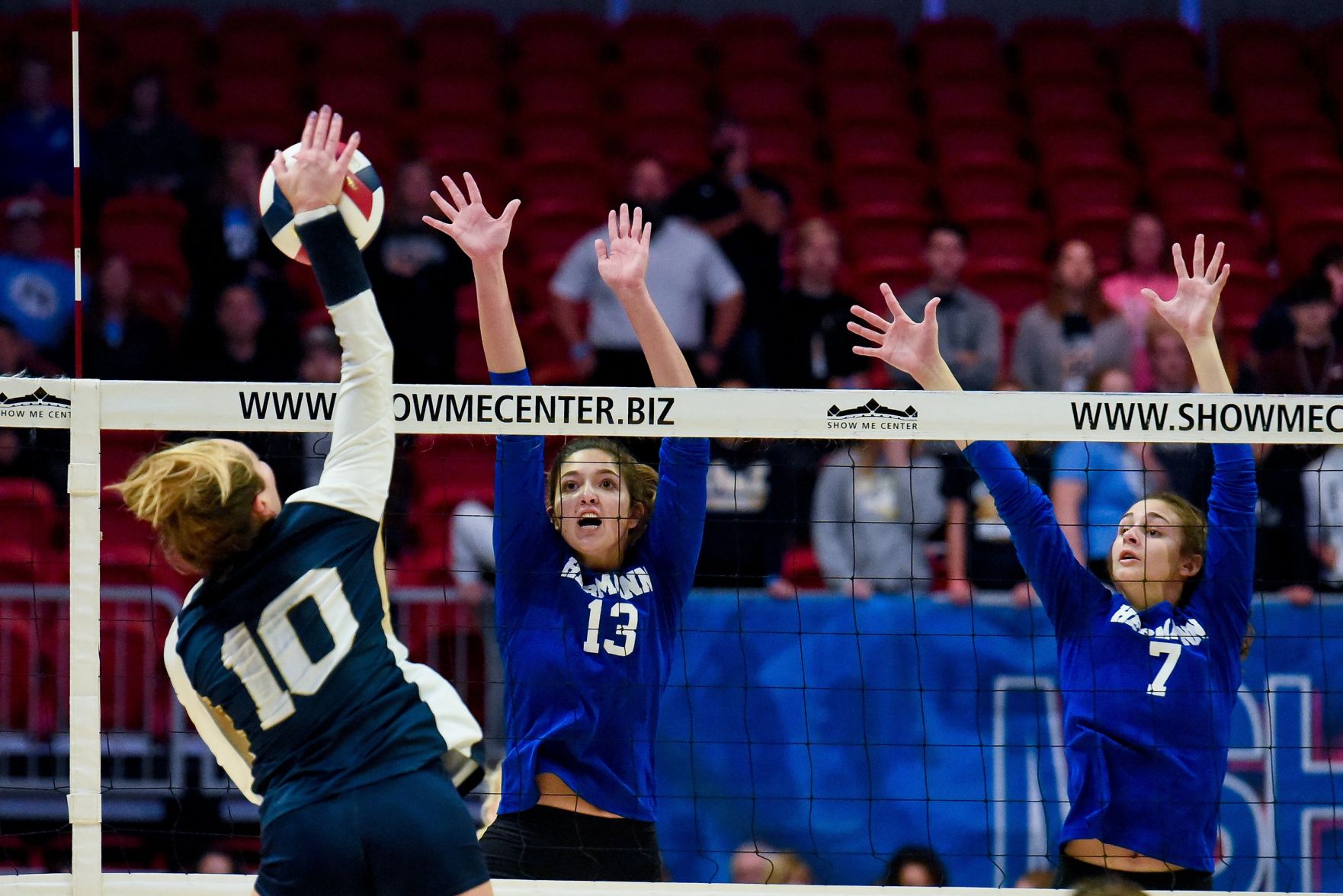 11/09/19 - Girls Volleyball - Class 2 state champ- Hermann vs St. Pius X
